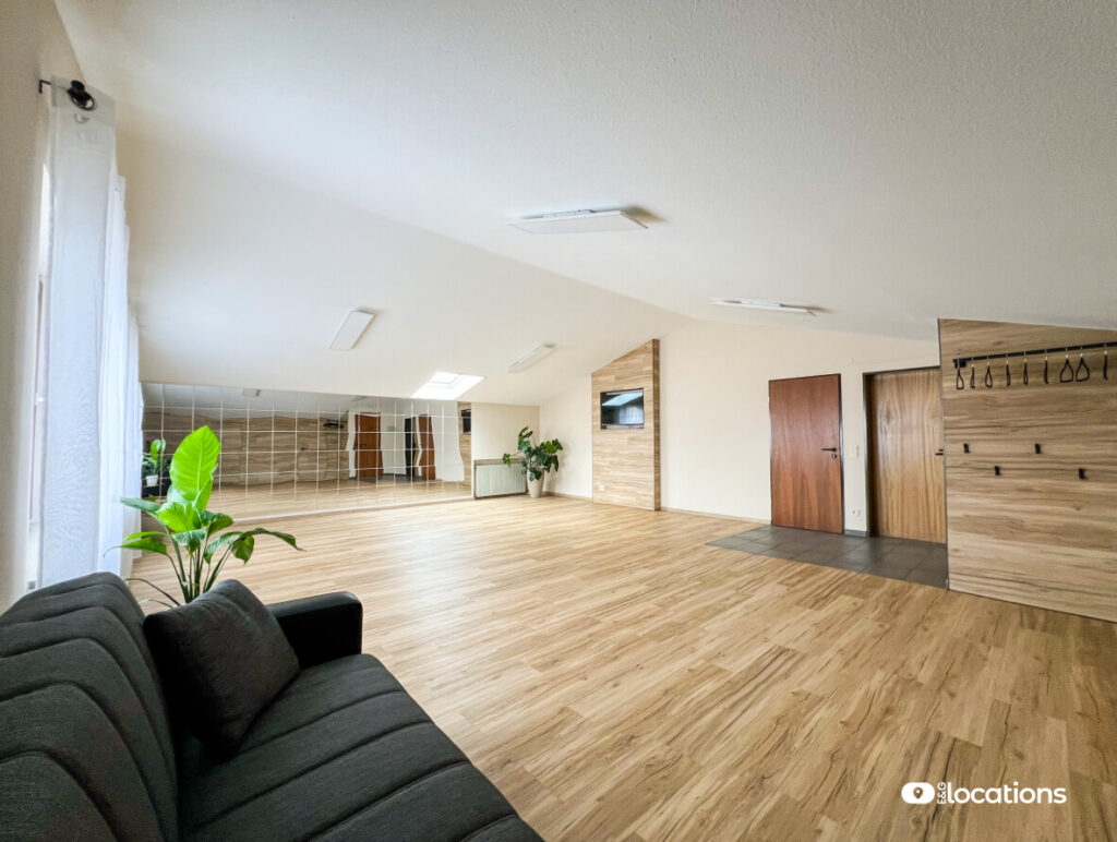 Sporthalle mieten in Friedrichshafen für Tanzkurs, Fitness, Yoga, Pilates und mehr